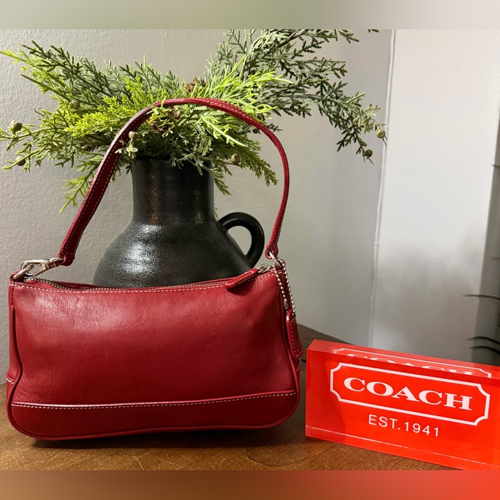 Coach Y2K Hampton Demi Shoulder Bag